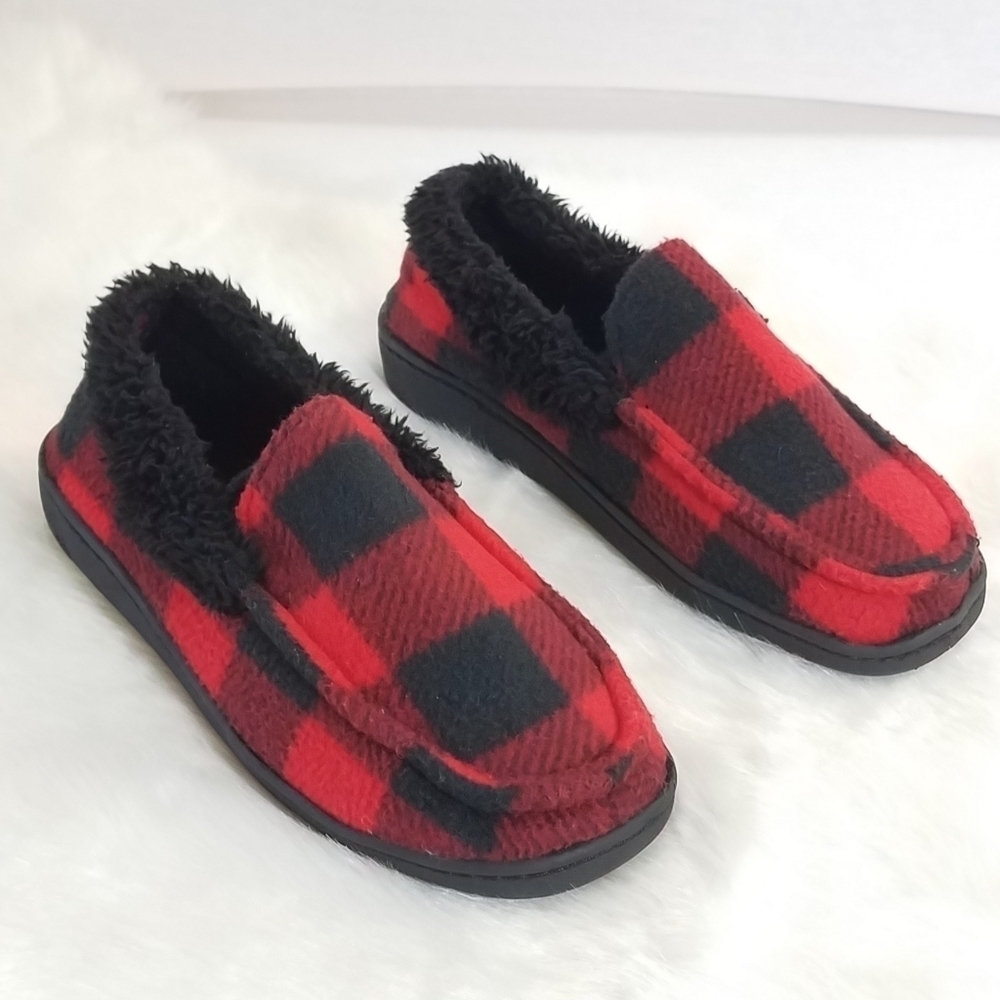 CLIMATE Cool Plaid Fleece Slippers